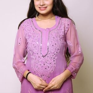 ✨ Glamorous & Festive: Dazzling Mirror Chikankari 3 Pc Set.